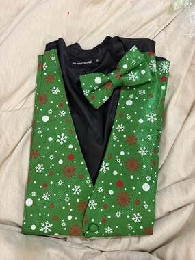 Barry.Wang Mens XL Green Christmas Vest Snowflake Bow Tie Holiday NWTf